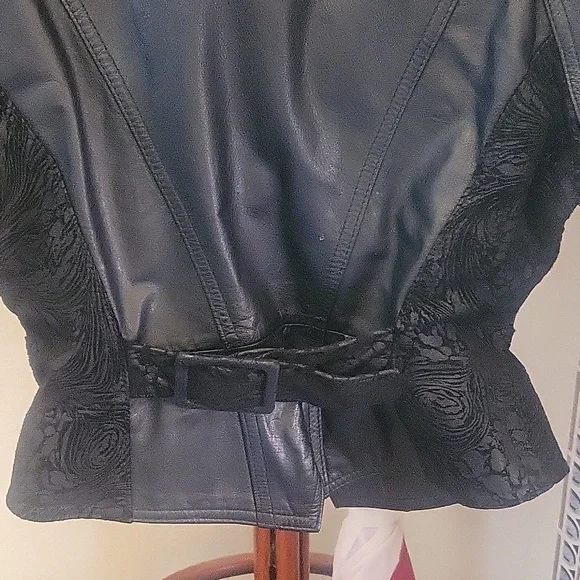 Vintage Genuine Leather Jacket - Picture 7 of 7